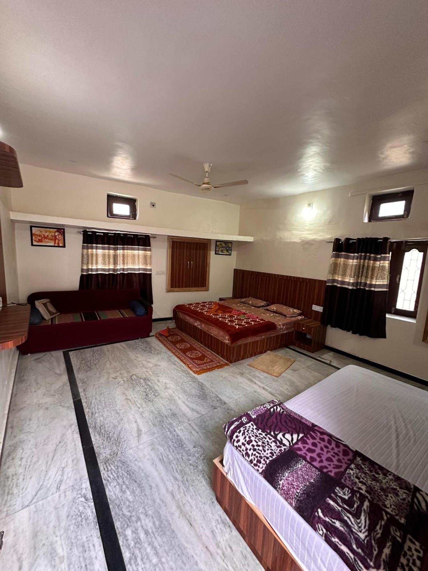 Laxmanji Villas Mount Abu Bagian luar foto